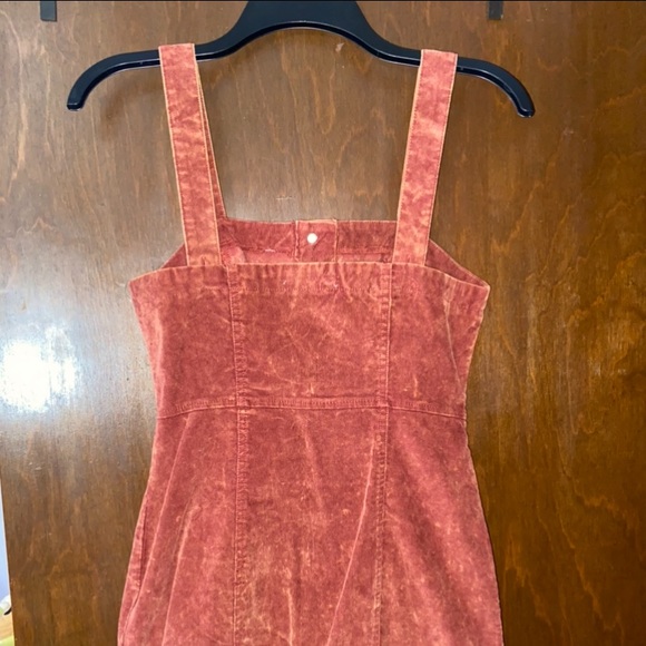 Dark Orange Button-Up Dress - Picture 2 of 6